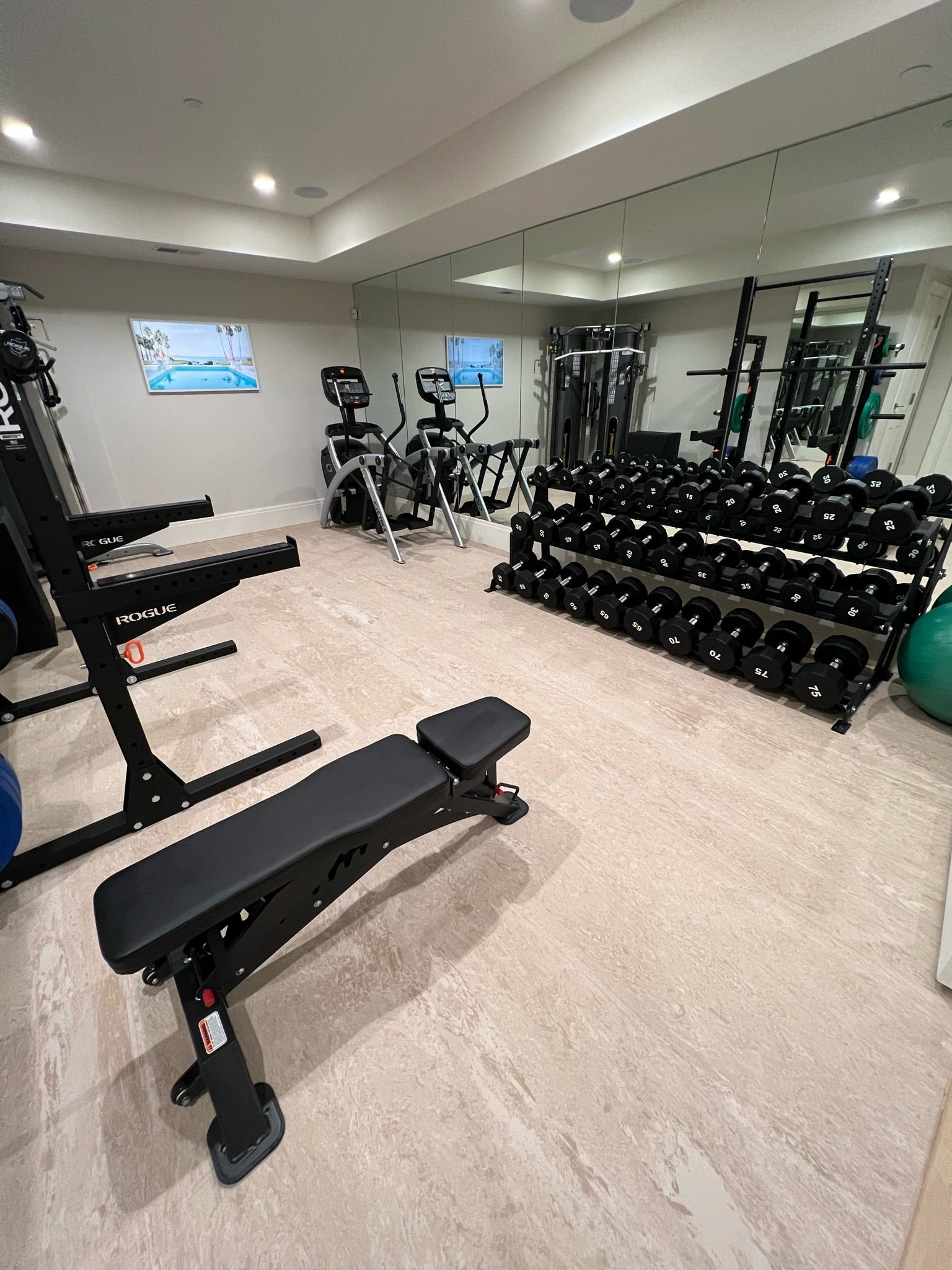 🥇 Fitness Pro – 7mm Interlocking Gym Flooring