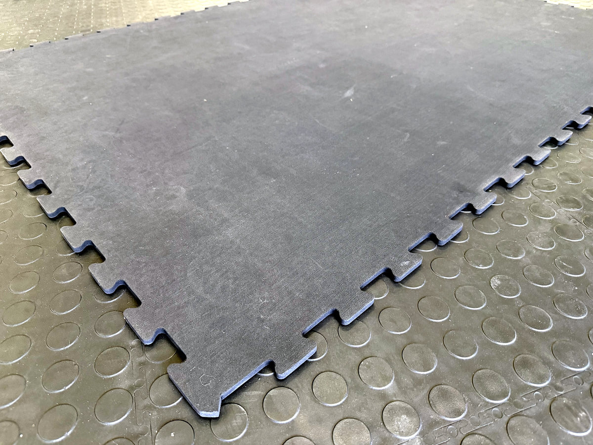 ActiON Underlayment interlocking puzzle edges