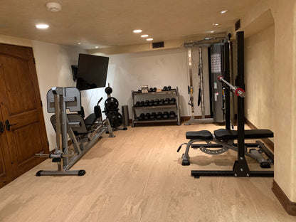 🥇 Fitness Pro – 7mm Interlocking Gym Flooring